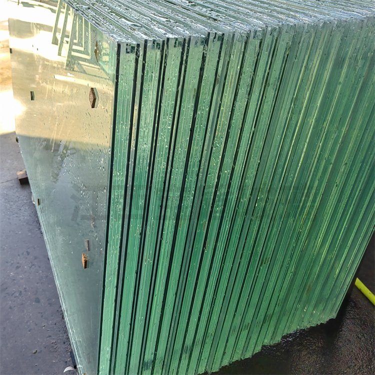 纳米硅隔热A类防火玻璃 建筑装饰与家居安全的新选择